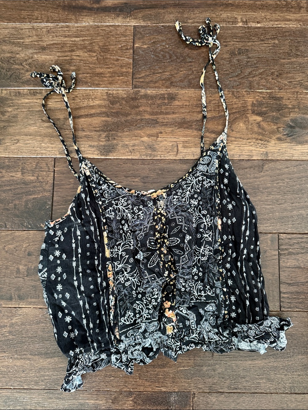Hem & Thread Black Paisley Tie-Shoulder Cropped Tank